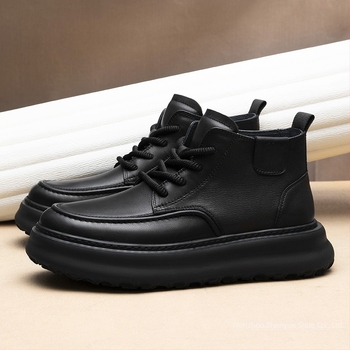 Ghete Martin pentru bărbați – bocanci înalți din piele naturală, talpă groasă din spumă de cauciuc, șireturi în față, 3–5 cm toc, respirante