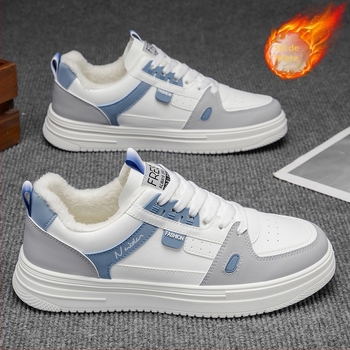 Adidași sport cu căptușeală de fleece, partea superioară din piele artificială, talpă groasă, vârf rotund, șireturi