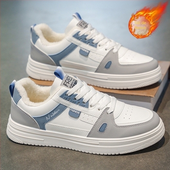 Adidași sport cu căptușeală de fleece, partea superioară din piele artificială, talpă groasă, vârf rotund, șireturi