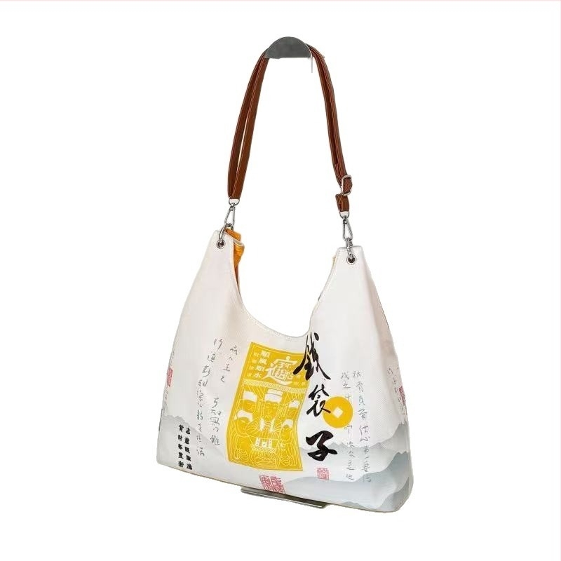 Geantă tip găleată din pânză, fermoar, căptușeală poliester, buzunar pentru telefon și curea de umăr