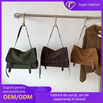 Geantă messenger din piele naturală, stil urban simplu, formă vertical pătrată, închidere magnetică, buzunar interior pentru telefon și buzunar laminat cu fermoar