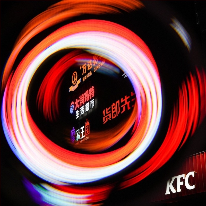 Filtru UV FF052 pentru obiective cu focală standard, procesare OEM, include cârpa de curățare fără praf și husă pentru filtru