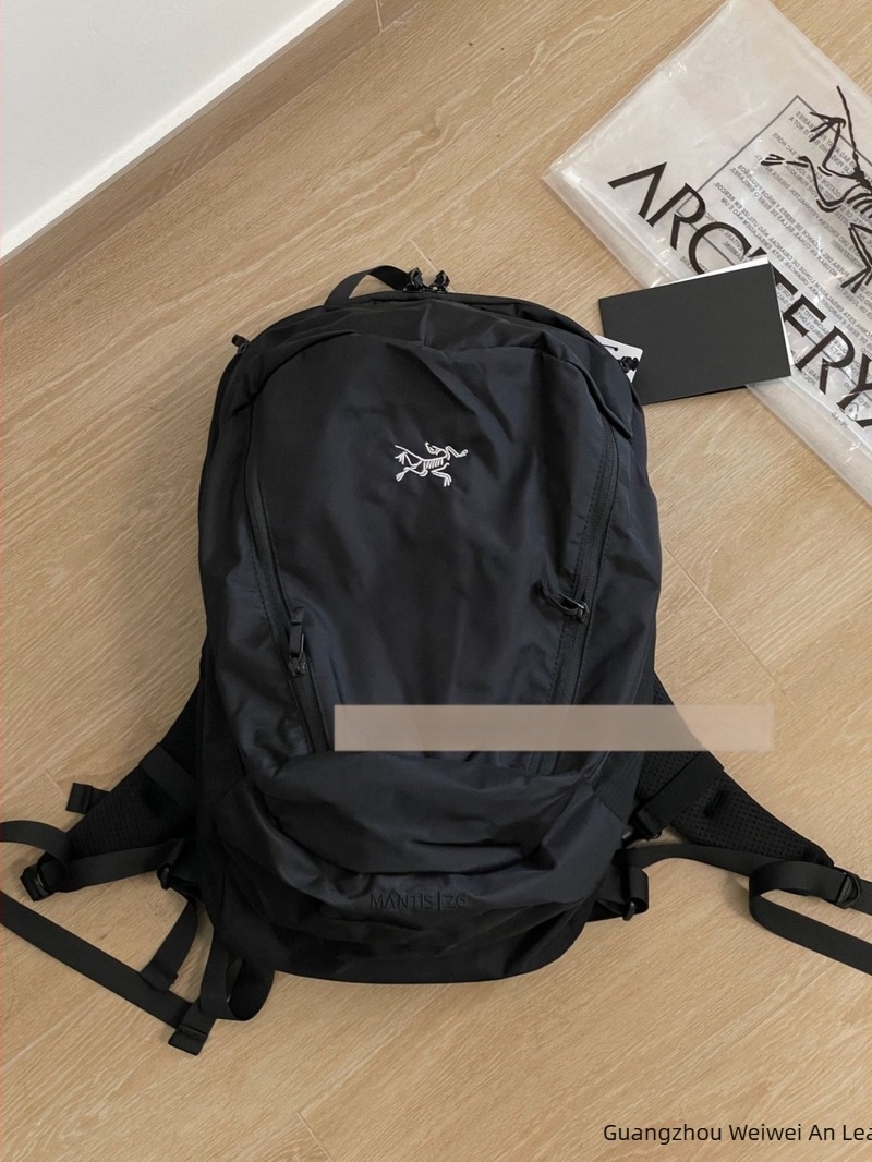 Rucsac montan nylon, impermeabil, cu bretele cu aer, pentru activități în aer liber