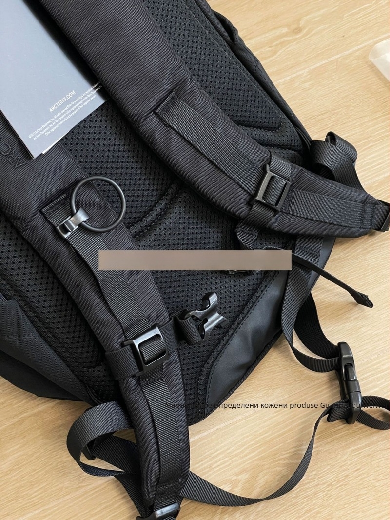 Rucsac montan nylon, impermeabil, cu bretele cu aer, pentru activități în aer liber