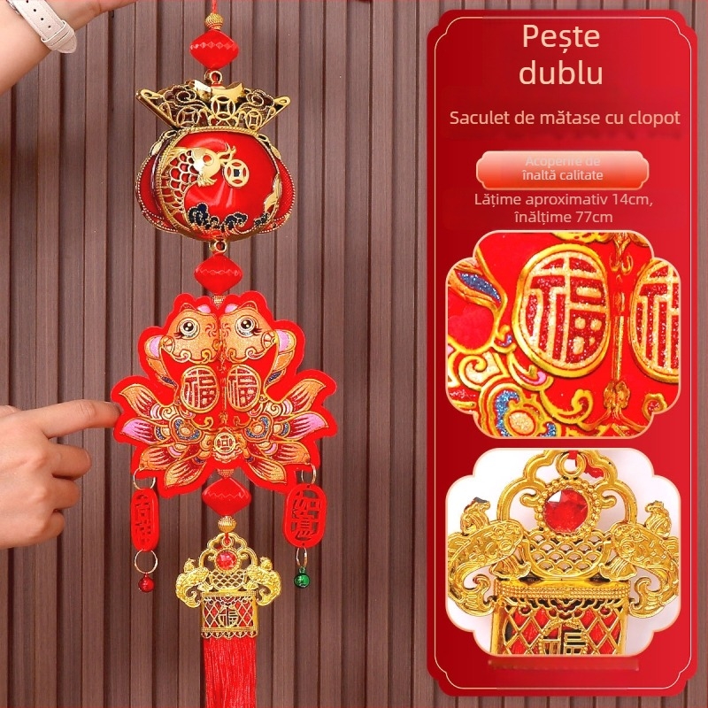 Ornament suspendat pentru Anul Calului cu clopoței mici — țesătură, execuție manuală + mecanică, nod norocos, semi-manual și semi-mecanic, pungă OPP