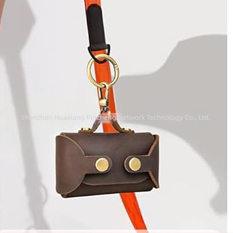 Dispenser de saci pentru fecalele câinelui din piele naturală – portabil, piele de vită, cod produs Hxpz2025080202