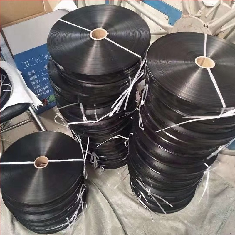 Bandă de irigații cu pulverizare pentru grâu și porumb, 5 orificii, DN40, PE