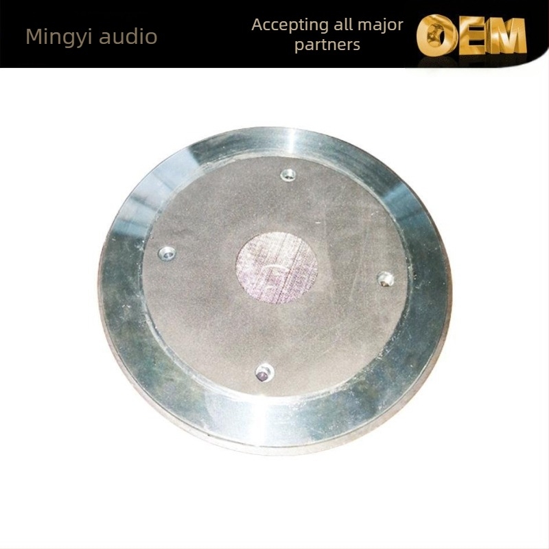 Difuzor de scenă pentru exterior, cu carcasă din aluminiu și tweeter, diafragmă non-hârtie, circuit magnetic extern, pentru sisteme audio de mari dimensiuni