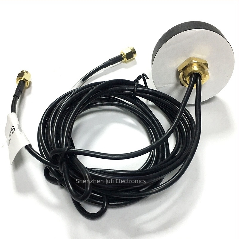 Antena activă GSM + GPS combinată pentru navigație auto, 28 dB câștig, impermeabilă pentru exterior, interfață SMA