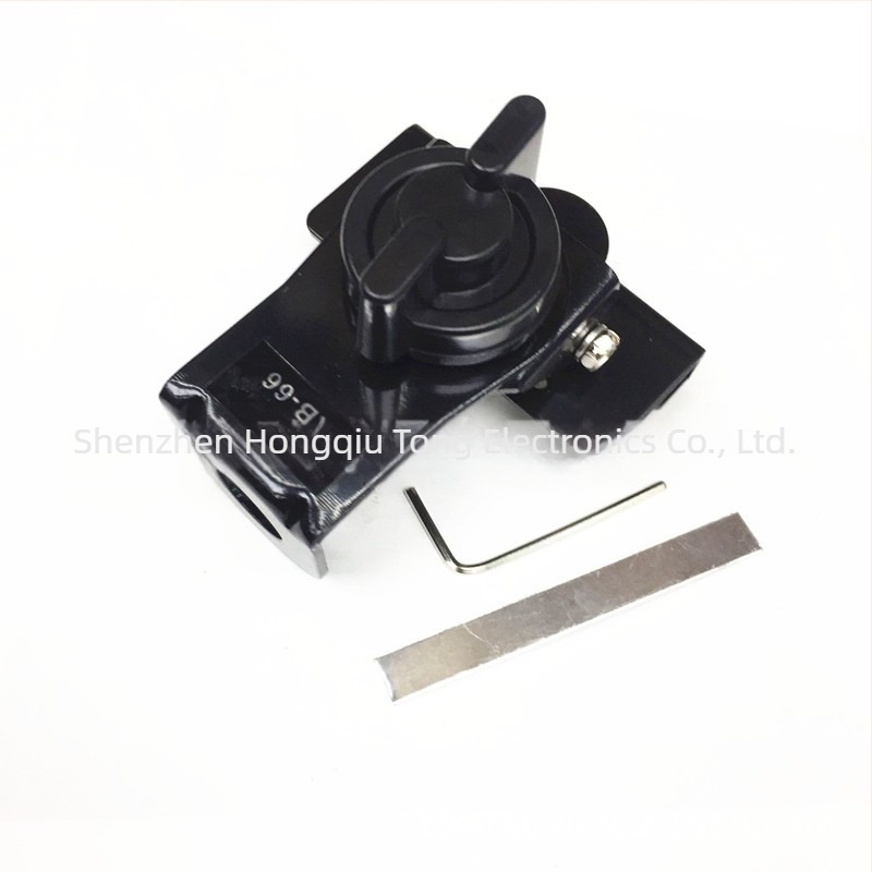 RB66 Clip de bază antenă pentru walkie-talkie montat în vehicul — Kodomini; Alimentare: Fără baterie