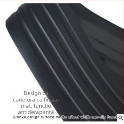 Bandă din silicon anti-coliziune pentru pragul portbagajului — model Trunk Threshold Bar, compatibilitate generală, protecție pentru zona din spate