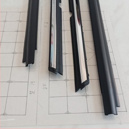 Bandă de etanșare pentru geamuri auto, din cauciuc, compatibilă cu modelul Wing God, pentru geamuri față și spate, prelucrare personalizabilă