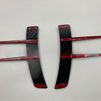 Etichetă Fender pentru ușile laterale și panourile caroseriei – procesare personalizată, ZSM