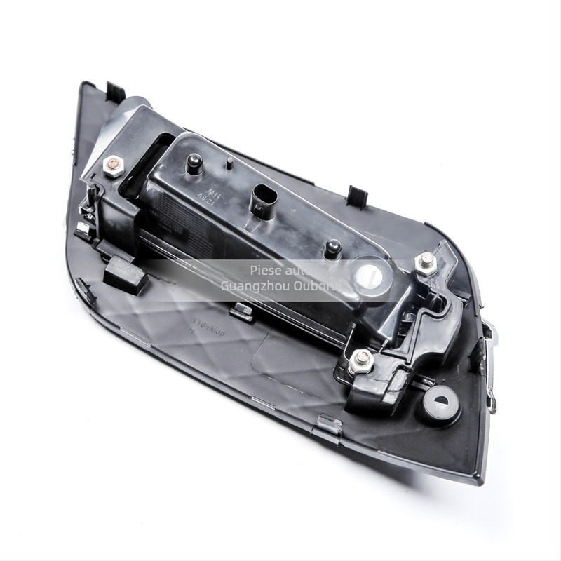 Faruri de zi cu LED și lumini de ceață pentru Mercedes-Benz ML-Class W164 (2009–2011), ML320/ML350/ML500