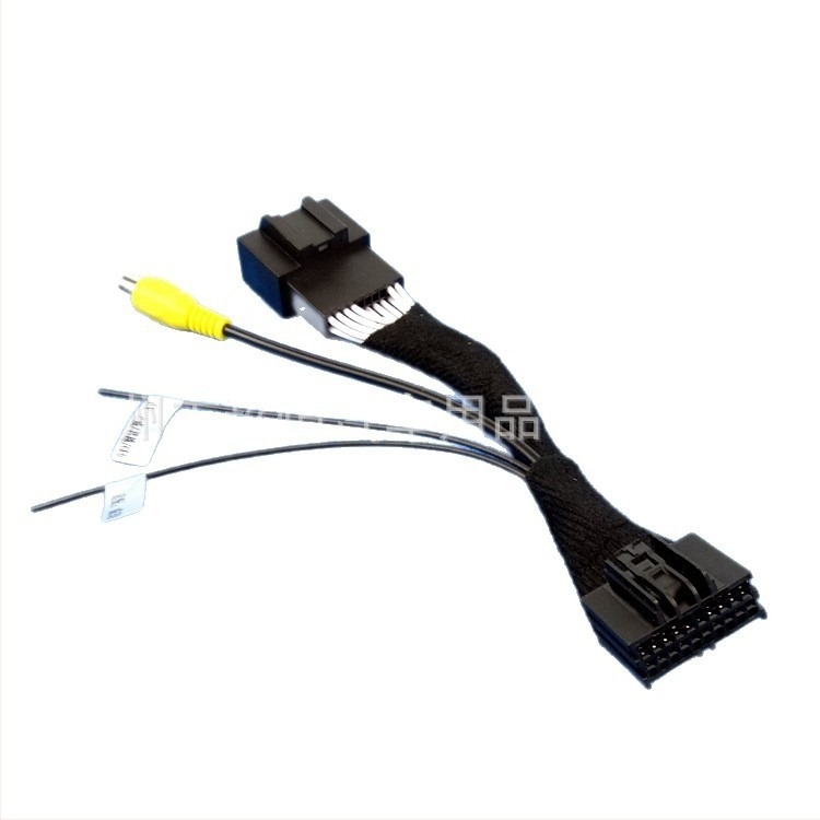 Cablu adaptor pentru camera de marșarier pentru Buick GL6/Regal/Lacrosse/Verano sedan cu ecran OEM, 12V, Plastic + Metal, 50 g