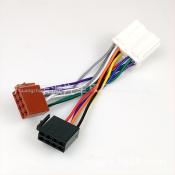 Conector ISO pentru radio auto Mitsubishi Jingyi – instalare CD