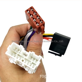 Conector ISO pentru radio auto Mitsubishi Jingyi – instalare CD