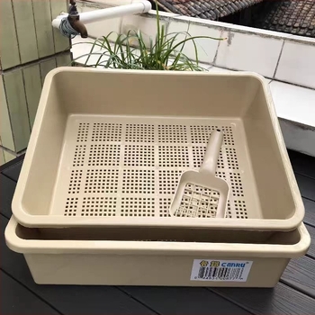 Cutie de nisip pisică, semi‑închisă, design cu două niveluri, din plastic, include lopățică