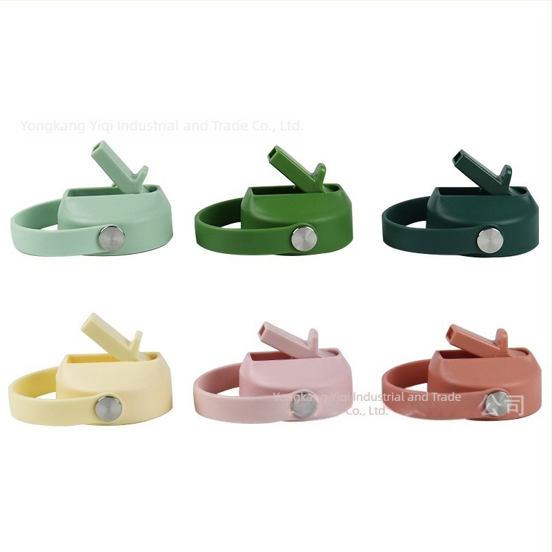 Sticlă de băut cu capac transparent de protecție împotriva prafului, mâner cu șurub rabatabil, capac pentru paiul de băut direct și gură din silicon — Material: Plastic; Imprimare logo disponibilă; Personalizare: Da; Calitate premium; Stil modern minimalis