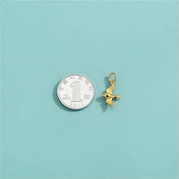 Pandantiv din argint 925 cu placare aur, motiv rândunică, electroplacare, Iarna 2024