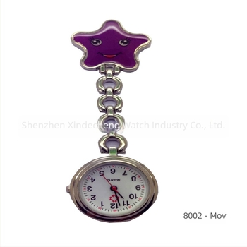 Ceas quartz pentru asistent medical cu față zâmbitoare și stea cu cinci colțuri, mișcare Huachen, cadran 25 mm, carcasă din aliaj de zinc, grosime 10 mm