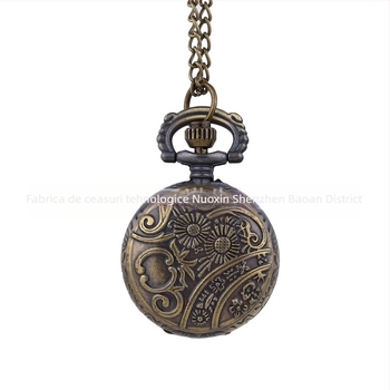 Ceas de buzunar în stil antic cu motiv relief cu trei cai, mișcare cuarț, carcasă din aliaj, sticlă minerală, model 6022