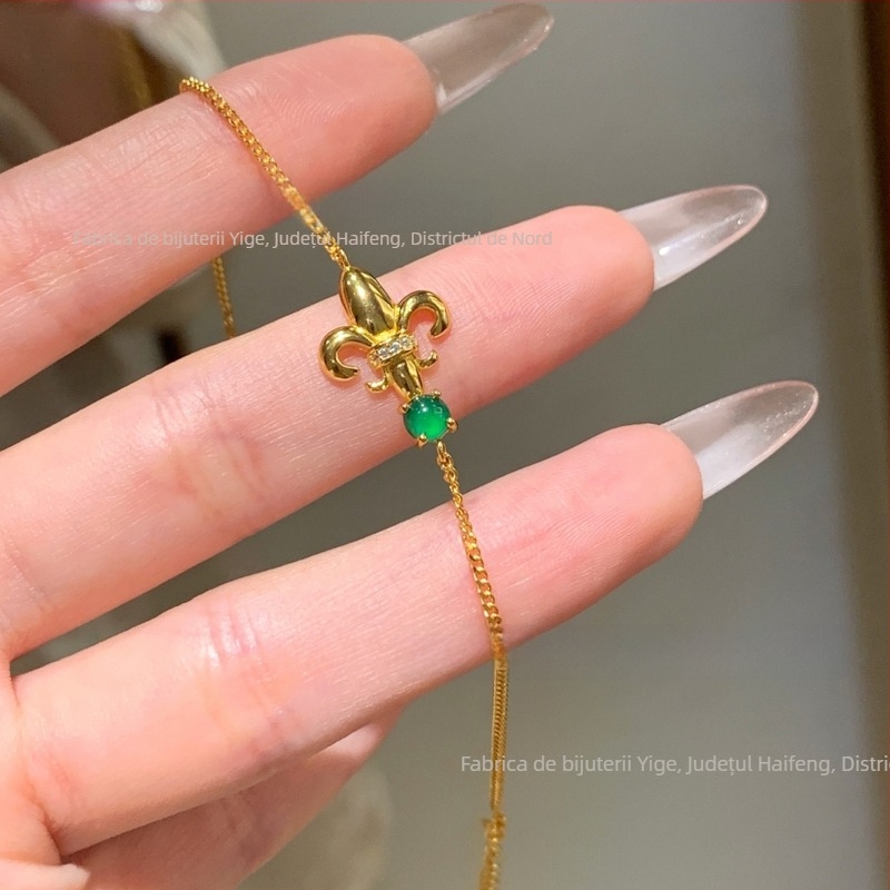 Brățară Jadeite cu inlay din argint S925, design proaspăt în formă de romb pentru femei