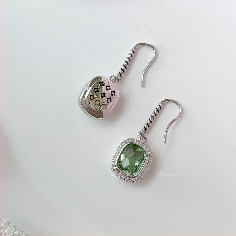 Cercei din alamă placate cu aur, cablu răsucit, micro-incrustări, primăvara 2023, stil Fashion OL