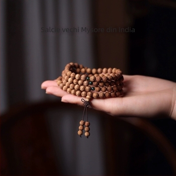 Brățară din Laoshan santalwood, 108 mărgele, mantra Buddha de șase cuvinte, design cu cercuri multiple, finisaj natural lucios