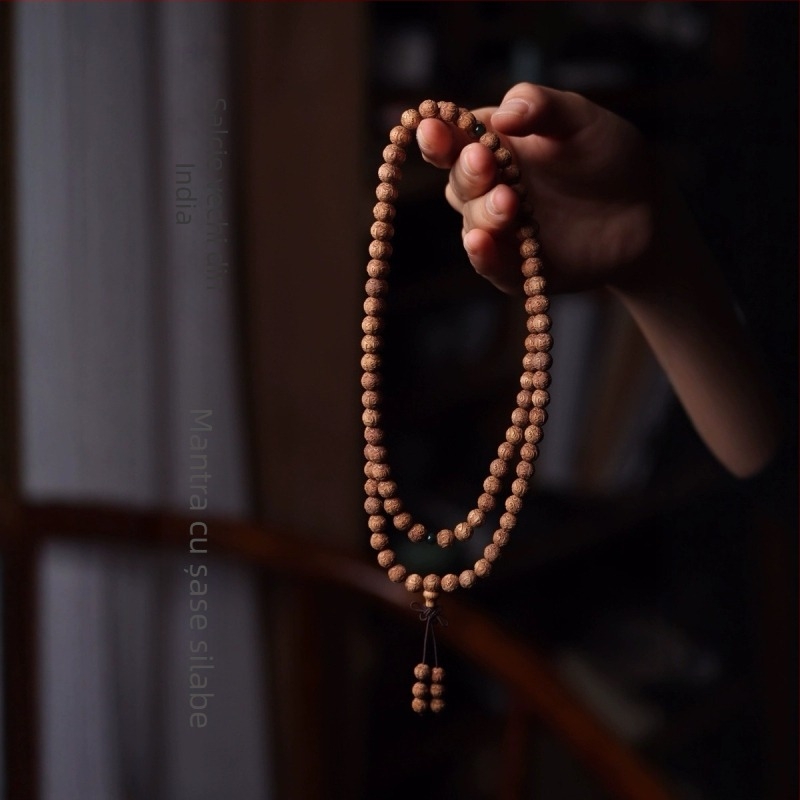 Brățară din Laoshan santalwood, 108 mărgele, mantra Buddha de șase cuvinte, design cu cercuri multiple, finisaj natural lucios