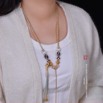 Colier lung Unisex în stil tibetan etnic, șnur împletit manual cu mărgele Dzi, amulet budist și pandant Thangka din ceară de albine
