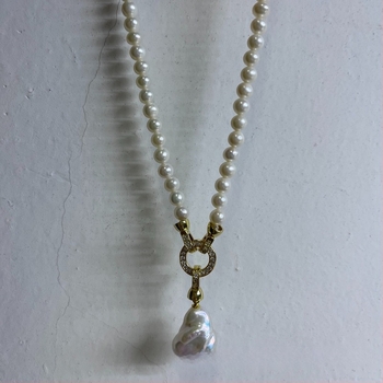 Colier cu pandantiv din perle de apă dulce, perlă cu formă aproape circulară, accesorii din aliaj, stil simplu feminin