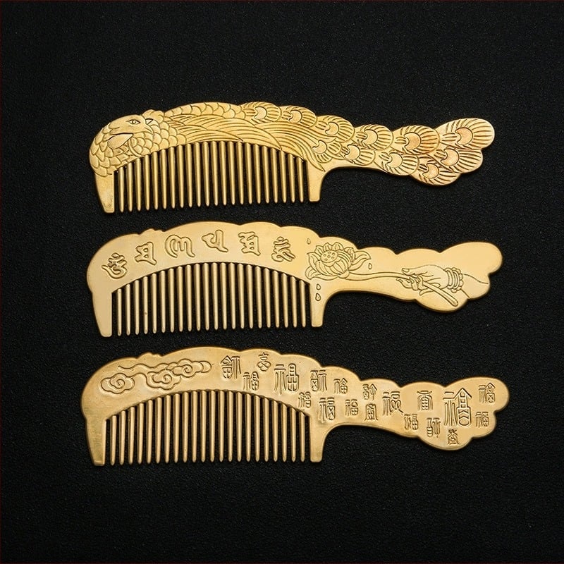 Pieptene de păr din alamă cu motiv paun și mantra din șase cuvinte, stil etnic, finisaj natural din alamă