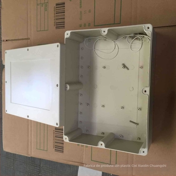 Cutie din plastic impermeabilă pentru alimentare și conectare în sistemul de supraveghere