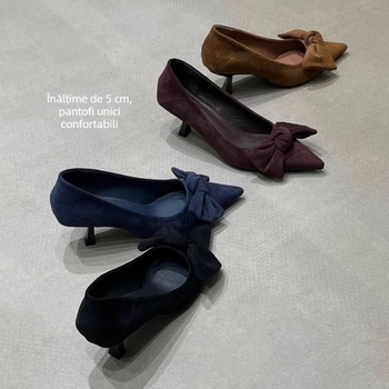 Pantofi cu toc înalt, vârf ascuțit, din velur, toc subțire 6–8 cm, talpă din cauciuc, căptușeală PU