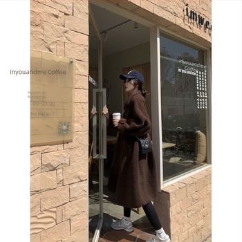 Palton maternitate, stil coreean, lungime medie, croială lejeră, lână de miel