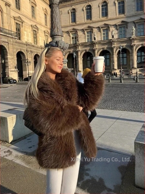 Palton din blană artificială pentru femei, mâneci lungi, guler pătrat, guler din blană, Iarna 2025