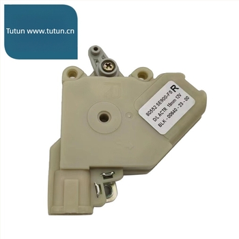 Modulul motor al încuierii centrale pentru ușa dreaptă din față Fengshen Bluebird, generațiile 1–4