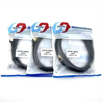 Cablu Ethernet Category 7 dublu ecranat SFTP, conector RJ-45, cupru oxigen-free placat cu aur, utilizare în interior/exterior, 1 Gbps