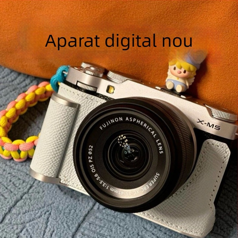 Cameră digitală CCD retro cu cameră duală pentru selfie (68MP • zoom optic 16x • ecran LCD 2.7in • obiectiv periskop • senzor CCD 1/1.7)