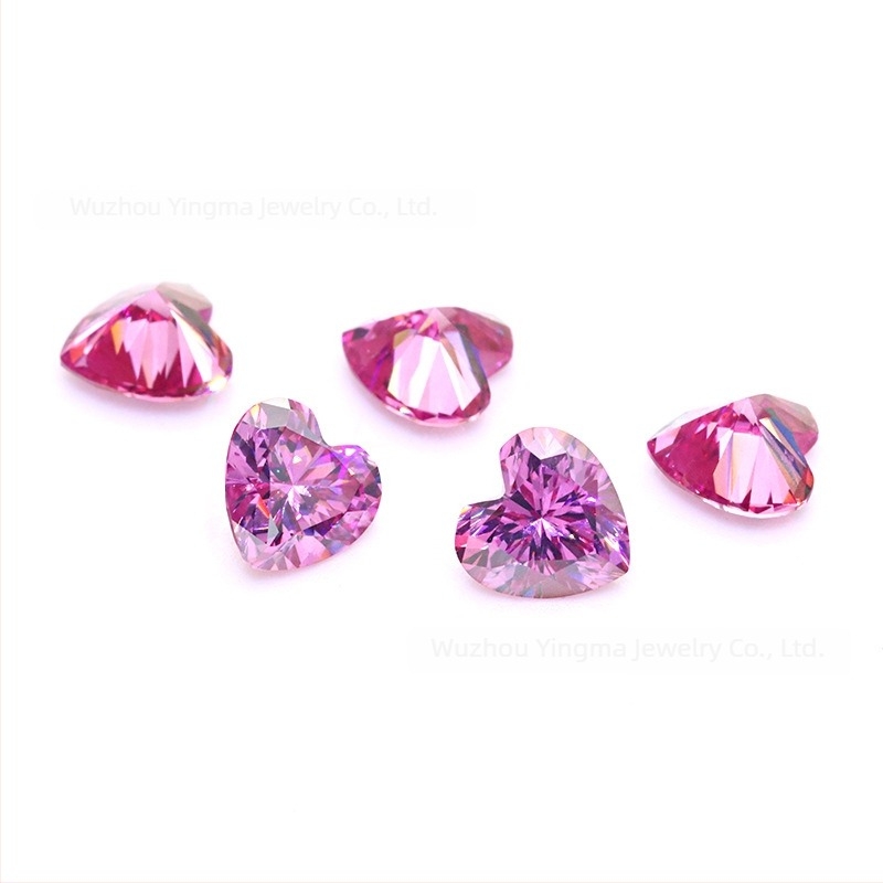 Moissanite piatră în formă de inimă, claritate VVS, grad AAAA, polizat, piatră sintetică