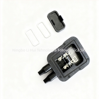 LH898 Cutie de conectare PV de la LHPV — ultra-subțire, flexibilă, certificat TUV, pentru PV cu perovskit 30–200W