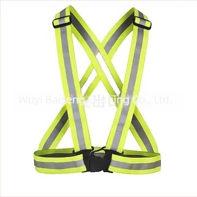 Vesta reflectorizantă pentru alergare, cu închidere snap și reglabilă cu inel D