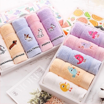 Cutie cadou pentru prosop, prosop de copii din bumbac 100%, 260 g, broderie și margine, personalizabil