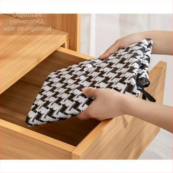 Protecție pentru haine pentru garderob – stil simplu și modern; Material: țesătură nețesută; Destinație: haine; Funcție: protecție împotriva prafului și umezelii; Potrivit pentru depozitare în dormitor