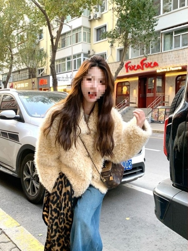 Palton scurt din lână de miel pentru femei, cu blană integrată, stil coreean, rever la guler, căptușeală pufoasă groasă