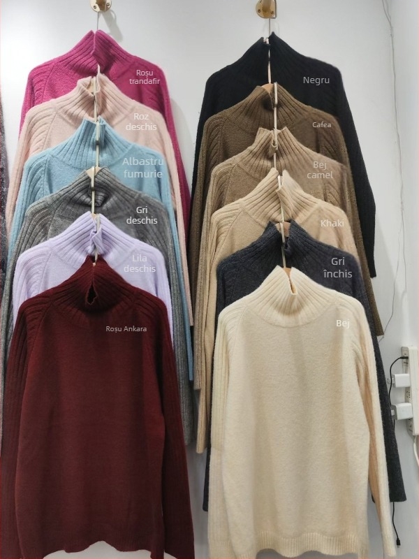 Pulover cu glugă, croială lejeră, amestec bumbac-cashmire cu poliester și nailon, mâneci raglan, guler înalt