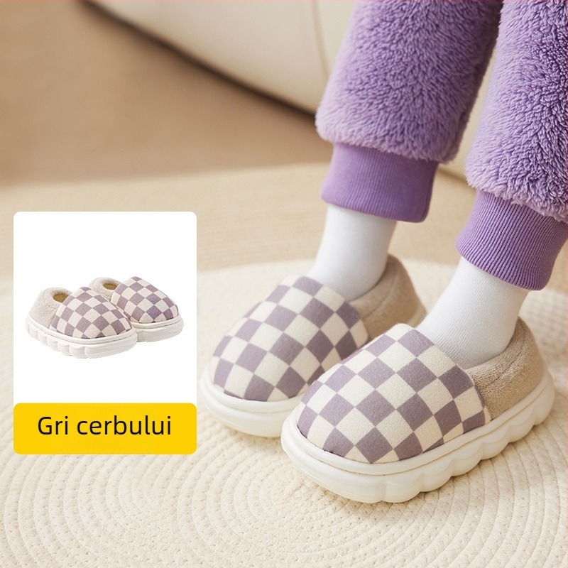 Papuci de casă din bumbac pentru copii; model carouri; talpă EVA; călduroase; antiderapante