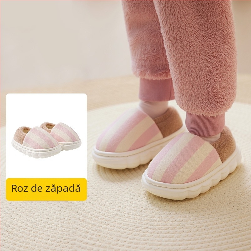 Papuci de casă din bumbac pentru copii; model carouri; talpă EVA; călduroase; antiderapante