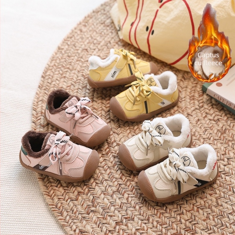 Pantofi de iarnă pentru copii – unisex, partea superioară din piele microfibră, căptuțiți cu fleece, închidere Velcro